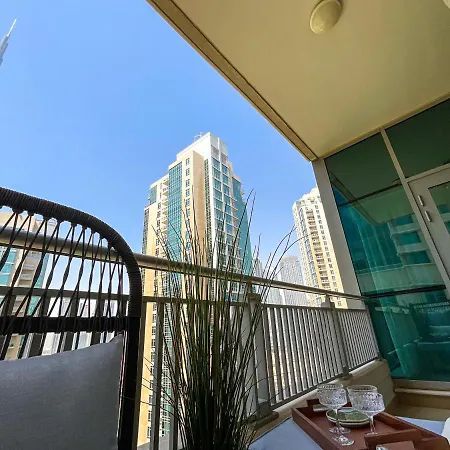 Higuests - Amazing Apartment Overlooking Burj Khalifa! Dubai Exterior photo