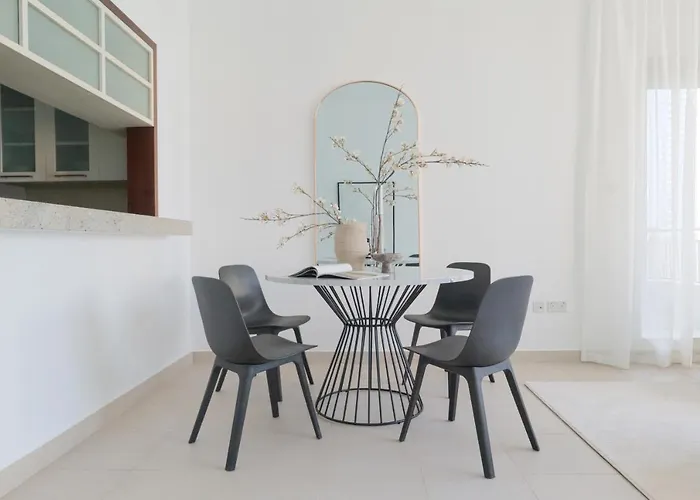 Higuests - Amazing Apartment Overlooking Burj Khalifa!